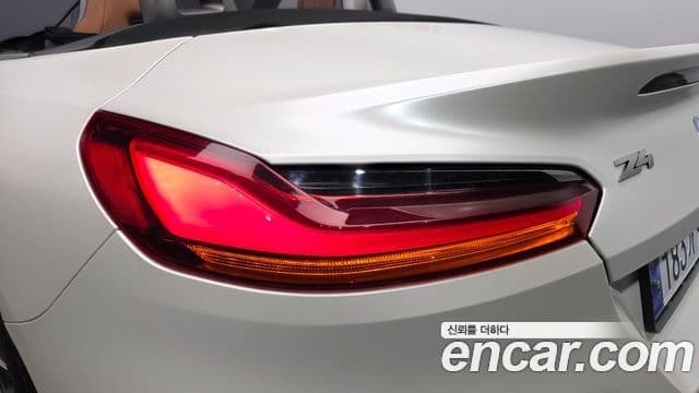 BMW Z4 2021 — Photo 4/33