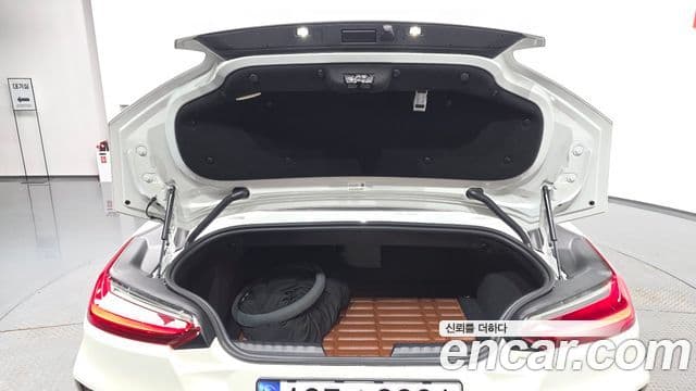 BMW Z4 2021 — Photo 17/33