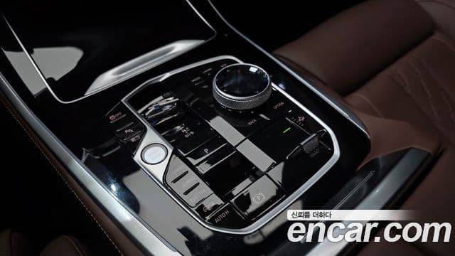 BMW X5 2025 — Photo 28/30