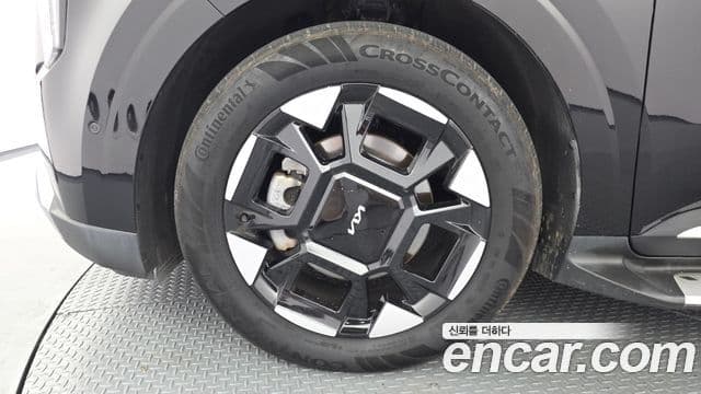 Kia Carnival 2024 — Photo 32/33