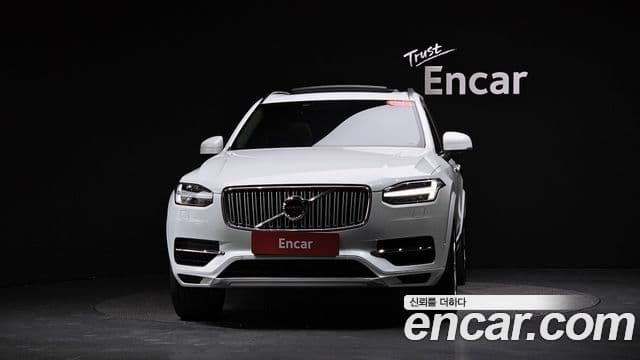 Volvo XC90 2019 — Фото 3/20