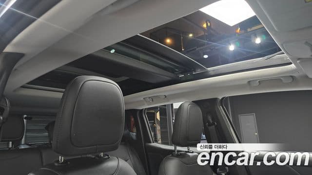 Jeep Renegade 2022 — ფოტო 27/32