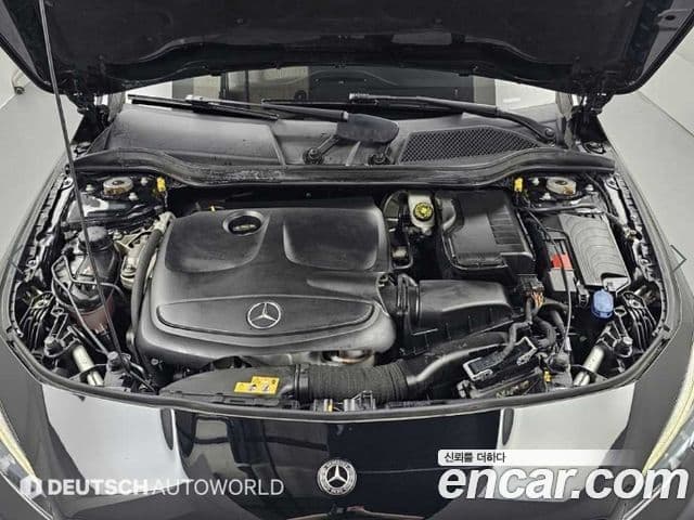 Mercedes-Benz CLA-Class 2018 — ფოტო 15/20