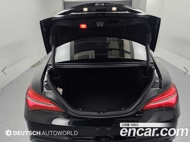 Mercedes-Benz CLA-Class 2018 — ფოტო 12/20