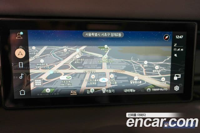 Land Rover Defender 2024 — Photo 6/19