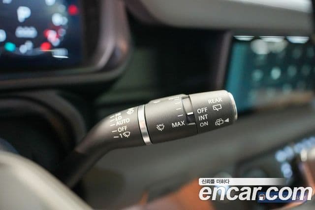 Land Rover Defender 2024 — Photo 5/19