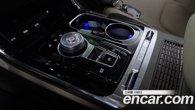 Kia Carnival 2022 — Фото 9/20