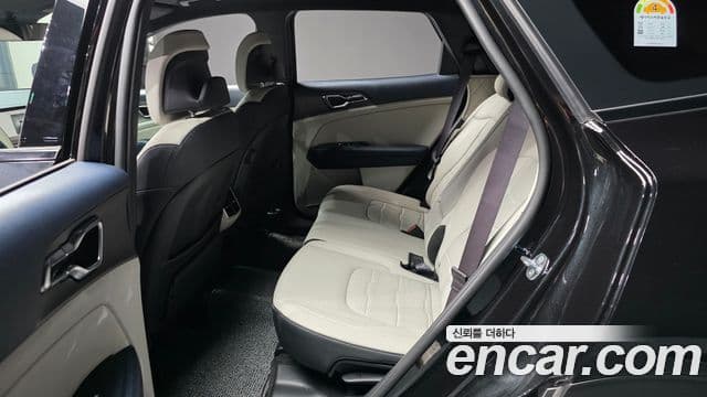 Kia Sportage 2025 — ფოტო 8/37