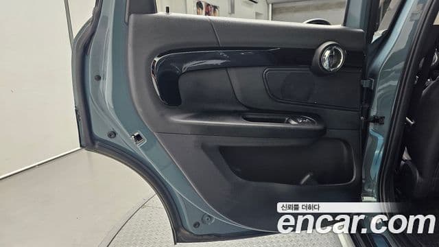Mini Cooper Countryman 2021 — Photo 3/34