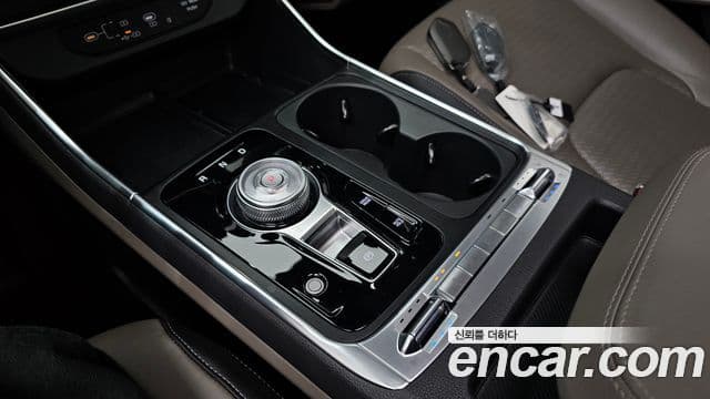 Kia Carnival 2024 — Фото 9/20