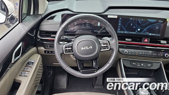 Kia Carnival 2024 — Фото 13/20