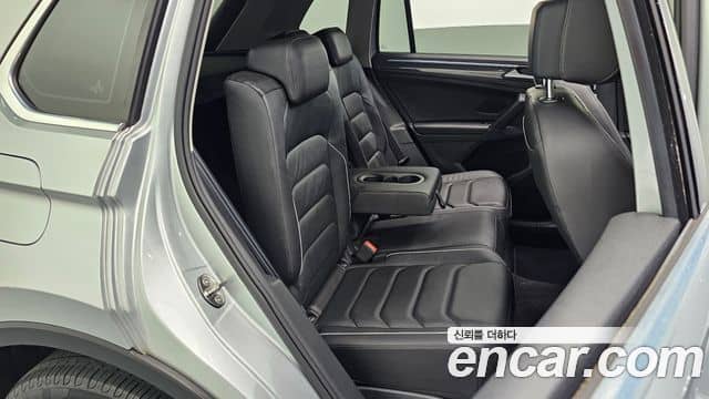 Volkswagen Tiguan, 2021