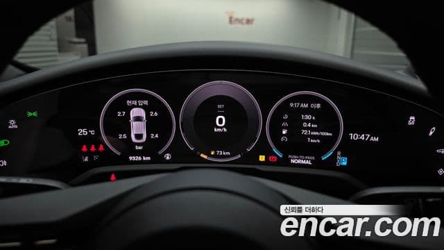 Porsche Taycan 2025 — Photo 20/20