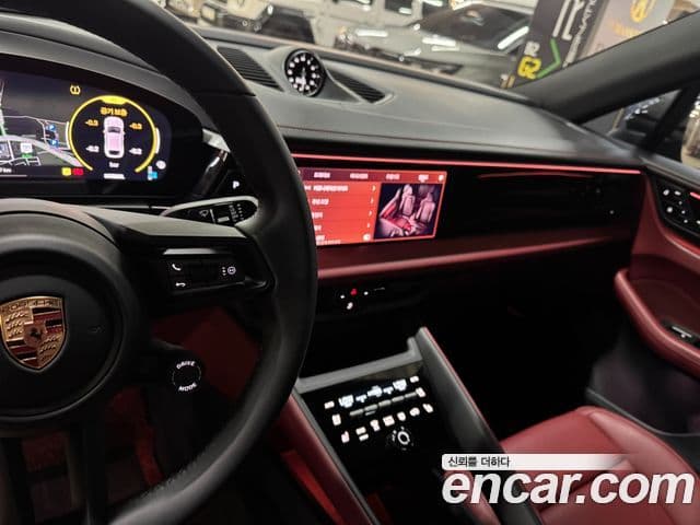 Porsche Macan EV 2025 — ფოტო 9/20