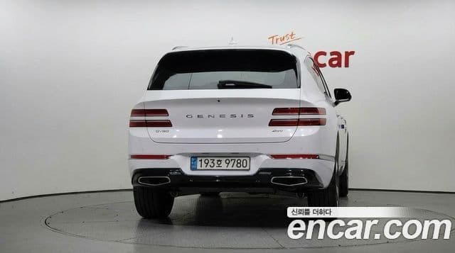 Genesis GV80 2023 — Фото 4/20