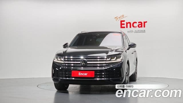 Volkswagen Touareg 2025 — Photo 8/35