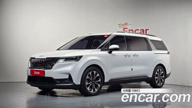 Kia Carnival 2022 — Фото 1/20