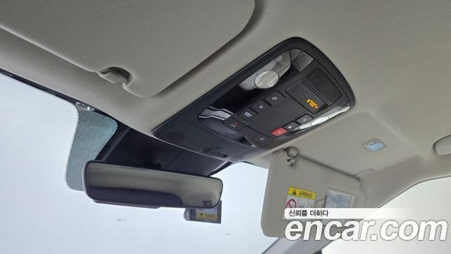 Kia Carnival 2022 — Фото 20/20
