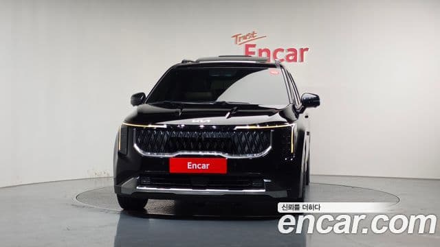 Kia Carnival 2023 — Фото 3/20