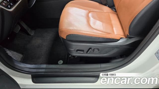 Kia Sportage 2022 — ფოტო 32/37