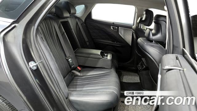 Kia K8 2022 — ფოტო 12/20