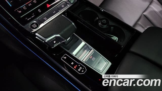 Audi A8 2023 — ფოტო 9/20