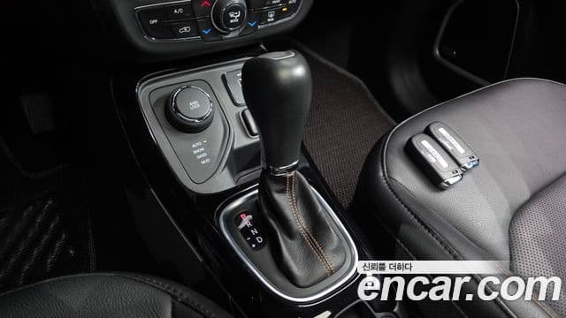Jeep Compass 2019 — Şəkil 7/20