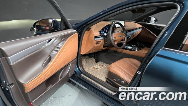 Genesis Electrified G80 2021 — Şəkil 8/20