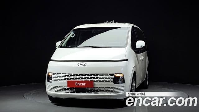 Hyundai Staria 2024 — ფოტო 3/20