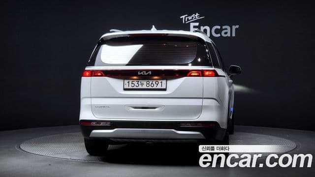 Kia Carnival 2023 — Şəkil 4/20