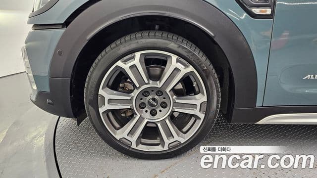 Mini Cooper SD Countryman 2021 — Photo 4/20