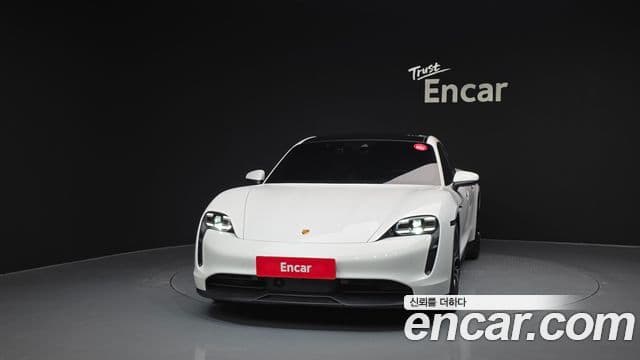 Porsche Taycan 2023 — Şəkil 15/20
