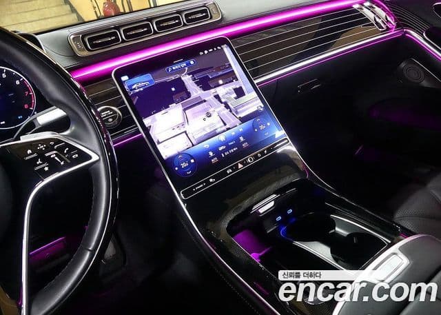 Mercedes-Benz S-Class 2022 — ფოტო 14/20