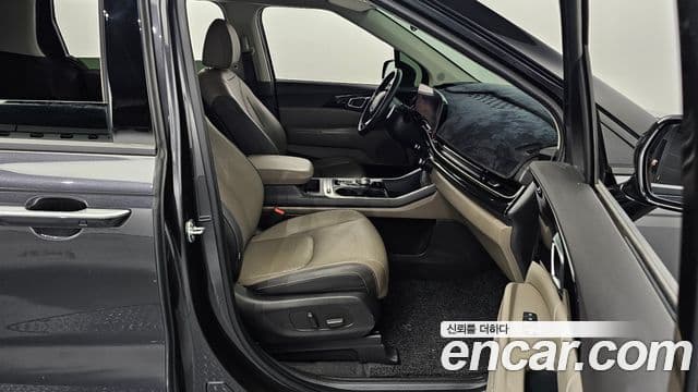 Kia Carnival 2024 — Şəkil 11/20