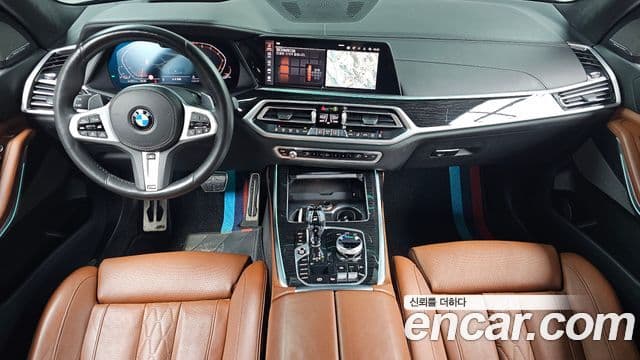 BMW X7 2020 — Фото 7/20