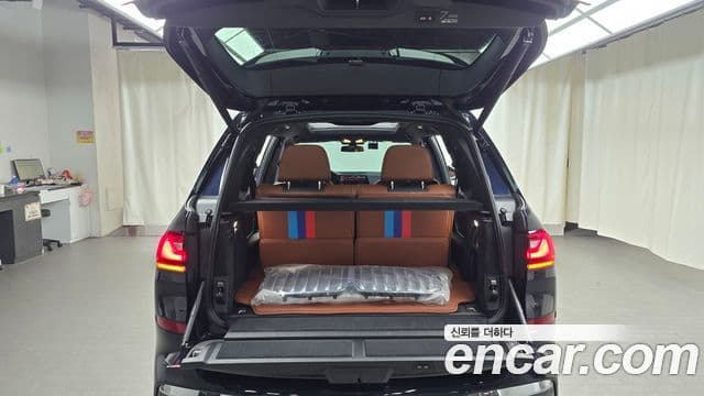 BMW X7 2020 — Фото 20/20