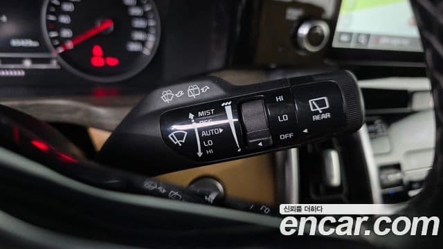 Kia Sorento 2021 — фото 14 из 20