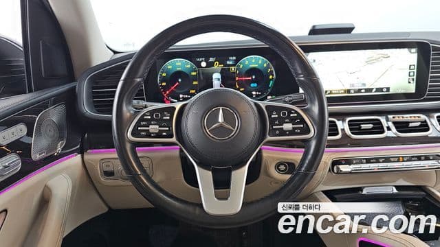 Mercedes-Benz GLE-Class 2021 — Şəkil 13/20