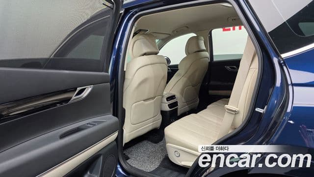 Genesis GV80 2020 — фото 17 из 20