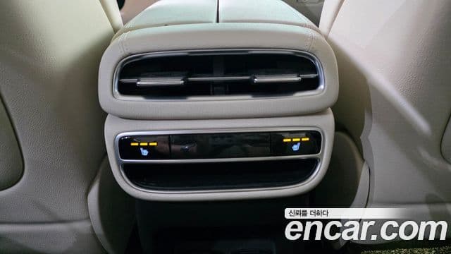 Genesis GV80 2020 — фото 18 из 20
