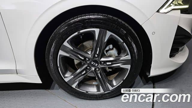 Kia K5, 2020