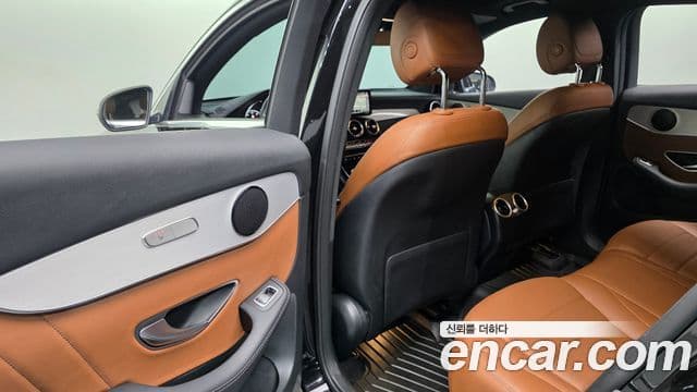 Mercedes-Benz GLC-Class 2021 — фото 18 из 20