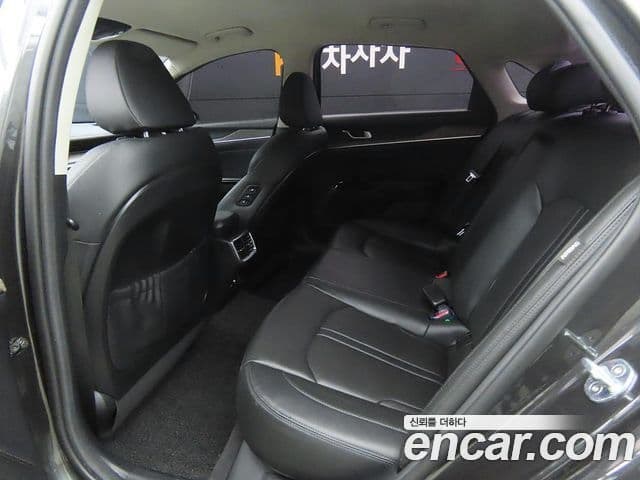 Kia K5 2019 — ფოტო 11/20