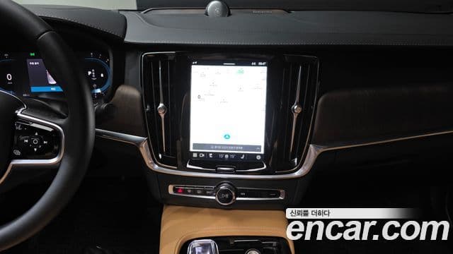 Volvo S90 2023 — ფოტო 16/20