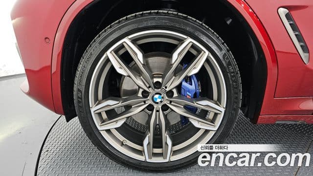 BMW X4 2020 — ფოტო 5/20