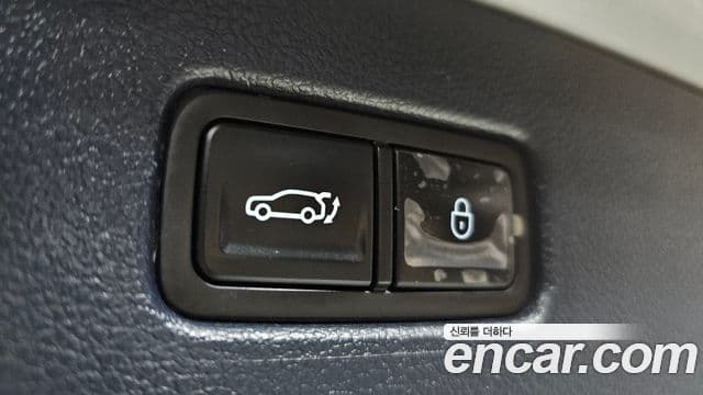 Genesis GV80 2022 — ფოტო 14/20