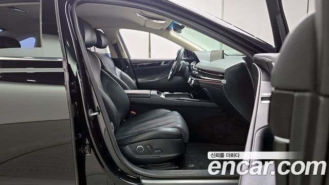 Genesis Electrified G80 2021 — ფოტო 10/20