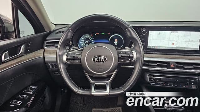 Kia K5 2021 — Şəkil 14/20