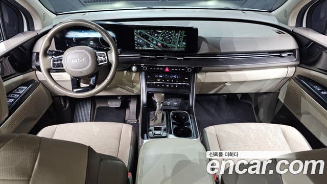 Kia Carnival 2021 — Фото 7/20
