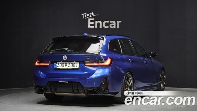 BMW 3 Series 2023 — ფოტო 1/20
